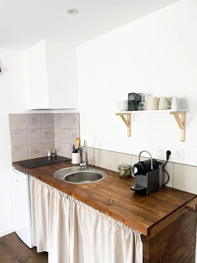 STUDIOS Neufs - COEUR de Barcelonnette - Parking privé Appartamento