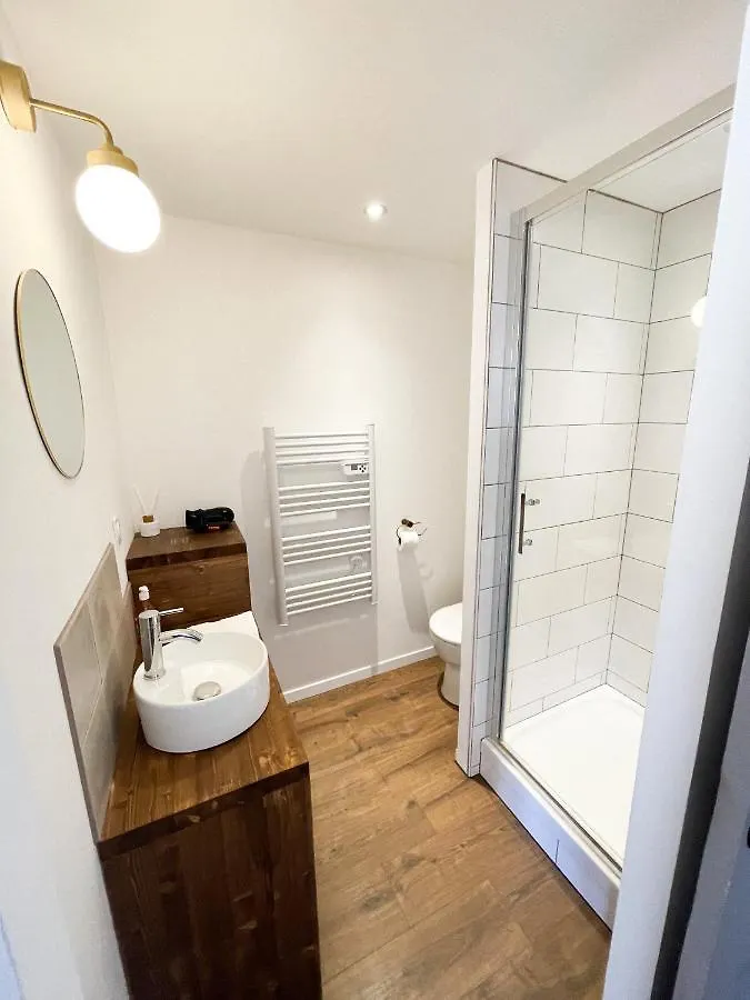 STUDIOS Neufs - COEUR de Barcelonnette - Parking privé Francia